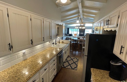 Vinita House | Waterfront Lake Home, Large Deck, Dock, Fish, Swim, Relax, Close to Tulsa & Town