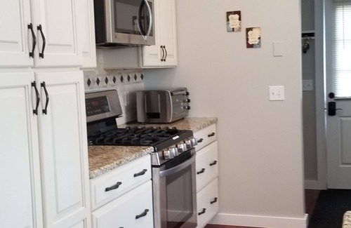 Northwest Harwinton Cottage | Waterfront Lake Home on Tranquil Harwinton Lake with spectacular 180⁰ view.