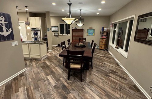 Fox Lake House | Waterfront Lake House. 206lf of waterfront, AWESOME sunsets, Beach, pier, Kayaks