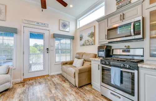 Sherrills Ford House | Waterfront Lake Norman Cabin with Screened Porch!