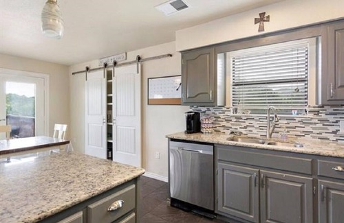 Point Venture House | Waterfront Lake Travis Home in Point Venture, Sleeps up to 12, Big Outdoor Deck