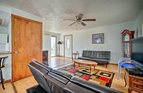 Geneva-on-the-Lake House | Waterfront Lake Erie Vacation Rental on the Strip!