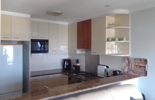 Balmain Apartment | Waterfront living, close to ANZAC Bridge, Darling Harbour and city