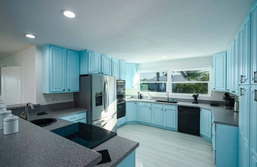 St. Lucie Village House | Waterfront Luxe Pool 6BR Home