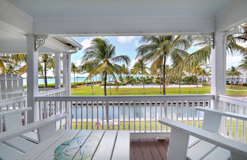 Marathon House | Waterfront luxury Villa (15) with spectacular sunset views and boat slip