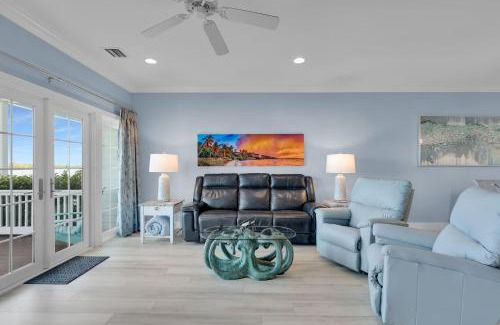 Coral Lagoon House | Waterfront luxury Villa 59 with sunset views and boat slip townhouse