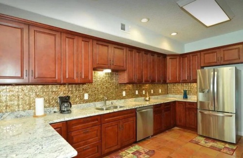 Florida Panhandle House | Waterfront Mediterranean 5-bedroom house, WiFi & AC in charming Milton/Pensacola