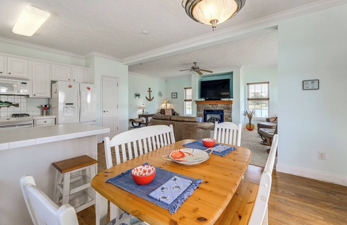 Merritt House | Waterfront Merritt Home w/Boat Dock & Deck!