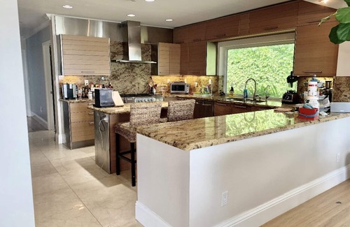 Miami Shores House | Waterfront Miami Dream home