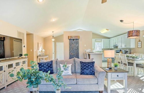 Mount Holly House | Waterfront Montross Home w/ Private Boat Dock