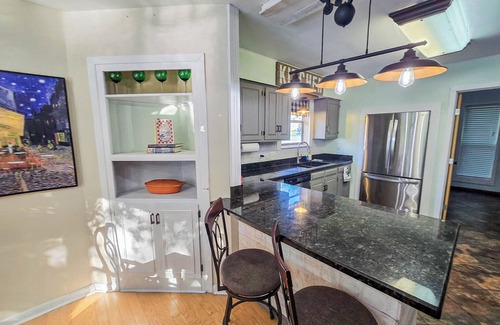 New Orleans East Area House | Waterfront oasis 23 miles from Downtown New Orleans! Downstairs guest quarters!