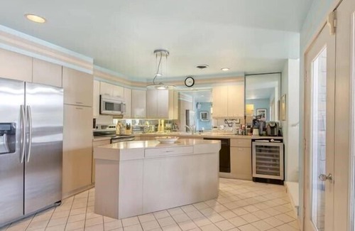 North Shores House | Waterfront Oasis in North Shores!