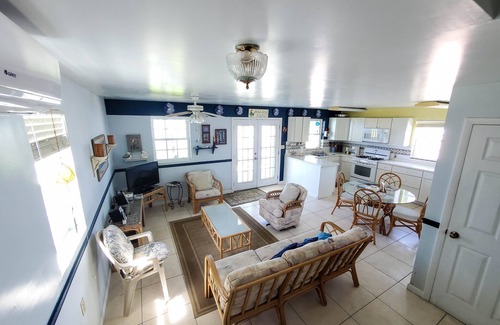 Spanish Wells House | Waterfront - Ocean & Harbour views - 3 Bed/2 Bath