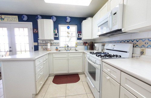 Spanish Wells House | Waterfront - Ocean & Harbour views - 3 Bed/2 Bath