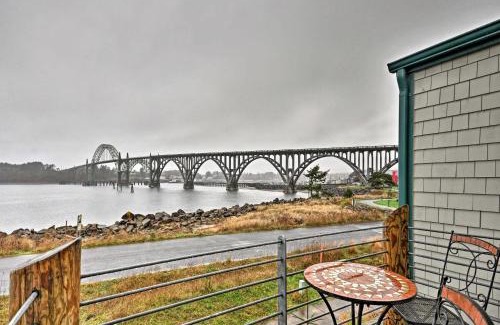 Newport House | Waterfront Oregon Abode with Balcony and Ocean Views!