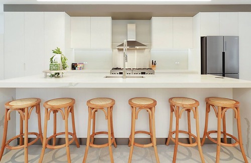 Marks Point Apartment | Waterfront Paradise in Lake Macquarie
