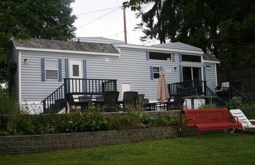 Broadalbin Cottage | Waterfront Playground- 1750 💰 wkly peak Season Rate PLUS PLUS.