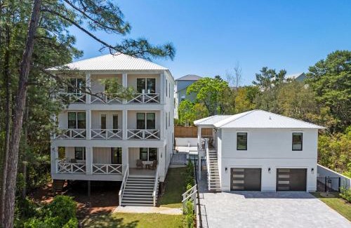 Dune Allen Beach House | Waterfront Pool Rooftop Deck - The White Lotus