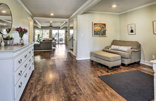 Wright House | Waterfront Retreat w/ Dock < 3 Mi to Beach!
