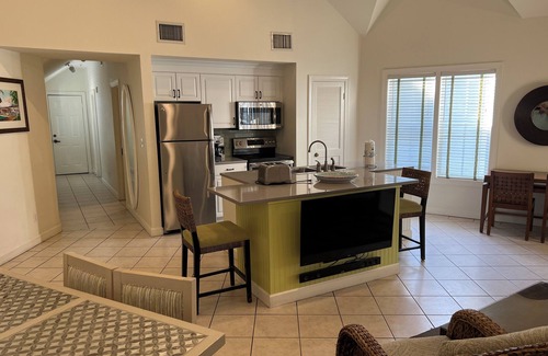 Truman Annex Resort | Waterfront Resort, Fantasy Fest, Old Town, 7 Nights, Pool, Hot Tub, Hyatt