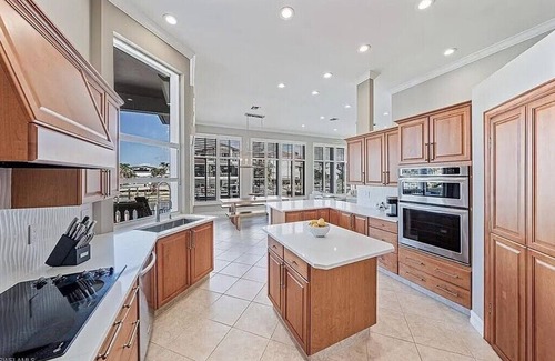 Connors House | Waterfront Retreat! Breathtaking Water Views - Sparkling Pool & Dock - Walk to the Beach!