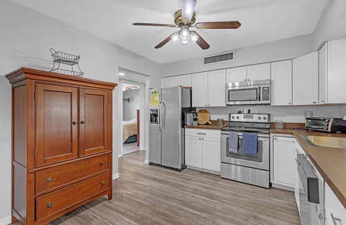 Inverness House | Waterfront Retreat W/Canal Access 3 Bedroom Home