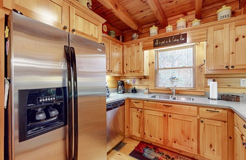 Ellijay Cabin | Waterfront retreat with a deck, grill, fireplace, board games, W/D, & central AC