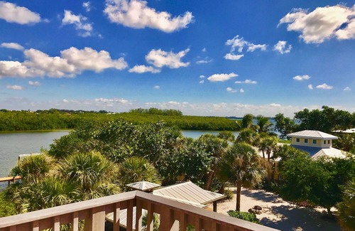 Placida House | Waterfront Sleeps 8 on the bay Beach-to-Bay private land; Dock-Wildlife-Secluded
