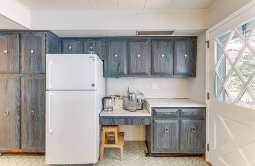 Southold House | Waterfront Southold Retreat < 3 Mi to Wineries!