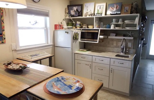 Palmetto Apartment | Waterfront Studio apartment to relax/work on Snead Island, near Bradenton, Fl