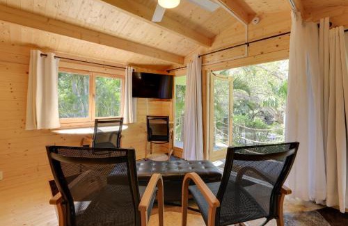 Bradenton Apartment | Waterfront Studio Less Than 1 Mi to Downtown Bradenton!