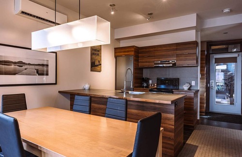 Lac Superieur Village Condo | Waterfront Suite & Lake Resort