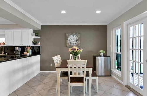 April Sound House | Waterfront Vacation Property - Fully Renovated for your Family to Enjoy!