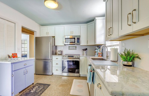 Florida Ridge House | Waterfront Vero Beach Home w/Pool & Boat Dock!