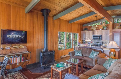 Friday Harbor House | Waterfront View Westside Home! (WVH)