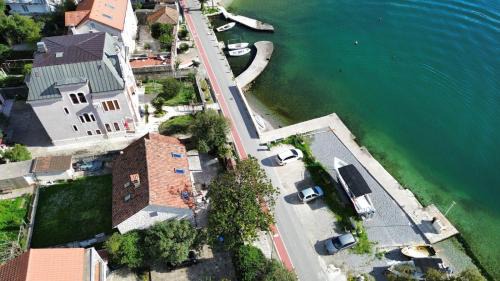 Kotor Villa | Waterfront Villa Magnolia
