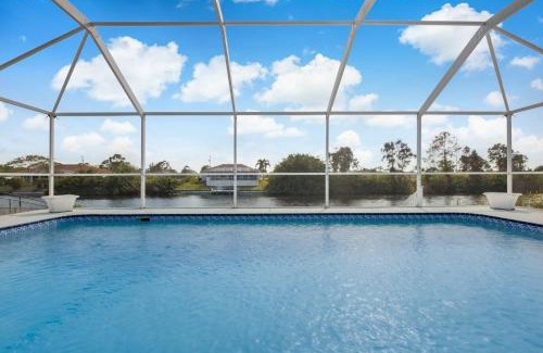 Mariner House | Waterfront Villa with Heated Pool - Villa Wine Down - Roelens Vacations
