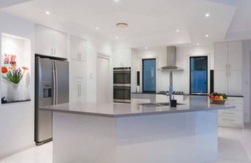 Gold Coast House | Waterfront Wonder, Luxe 4BD Family Retreat Villa