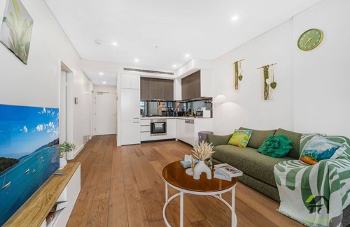 Waterloo Apartment | Waterloo Fun & Shop Dual Enjoy Apartment