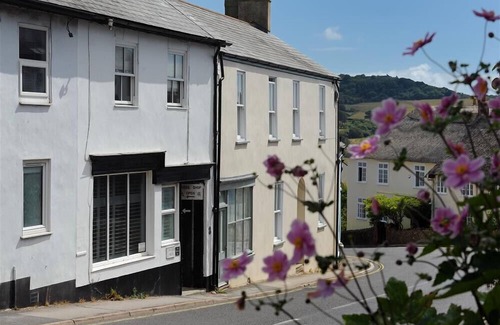 Charmouth Cottage | Waterloo Place