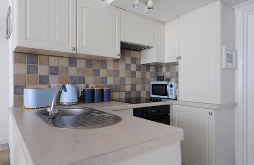Charmouth Cottage | WATERLOO PLACE, pet friendly, country holiday cottage in Charmouth