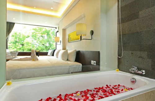 Jimbaran Bay Hotel | Watermark Hotel & Spa Jimbaran Bali