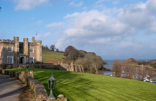 Watermouth Apartment | Watermouth Castle, Penn-Curzon Apartment