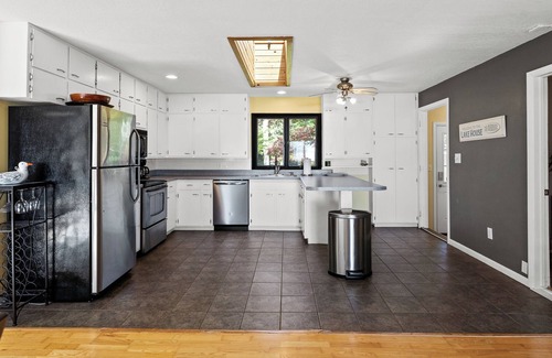 Montague House | Waters Edge Retreat - Private Lake Michigan Frontage