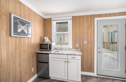 South Haven Bed & Breakfast | Waters View Inn