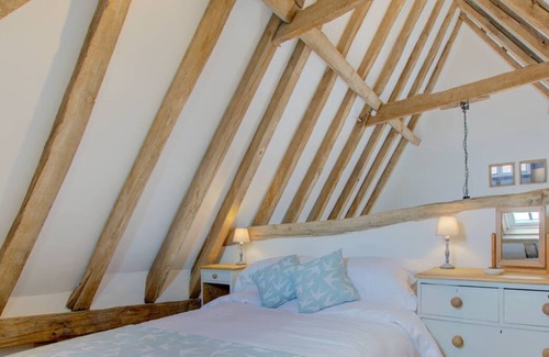 Abbess Roding House | Watersheet Farm Barn