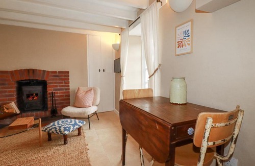 Truro House | Waterside Cottage