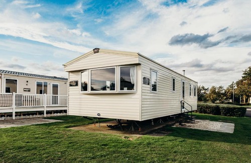 Grimsby Other | Waterside, Thorpe Park Cleethorpes Static Caravan