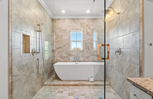 Miramar Beach Villa | Waterside Villa With Award Winning Design And Pool