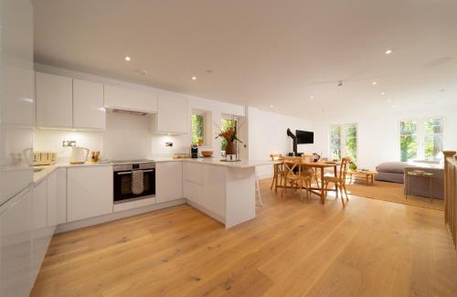 Lynmouth Apartment | Watersmeet Edge, Terrace, 2BR and 2BA, River Views, Parking